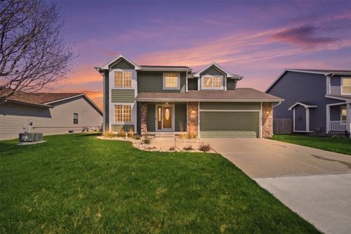785 Se Bobwhite Lane, Waukee, IA, 50263 | Card Image