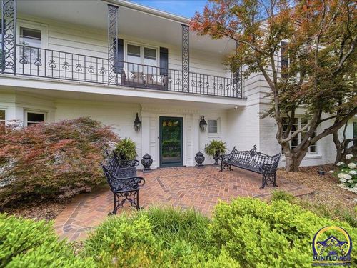 533 Sw Danbury Ln, Topeka, KS, 66606 | Card Image