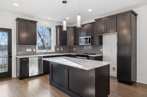 2109 Chadwell Retreat Dr, Madison, TN, 37115-0603 | Card Image