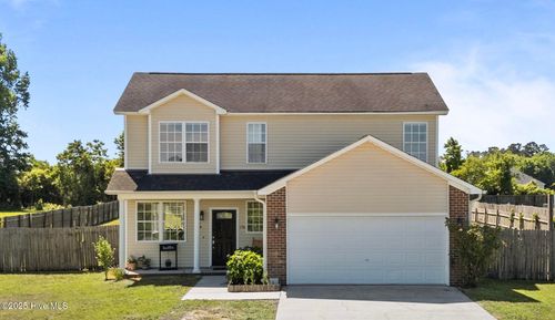 106 Hardin Dr, Maysville, NC, 28555-9378 | Card Image