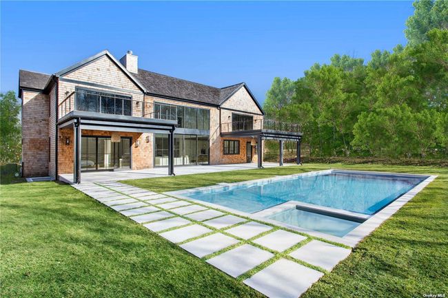 Idyllic summer getaway | Image 9