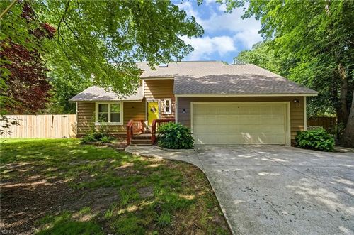 101 Warehouse Crse, Yorktown, VA, 23692-2221 | Card Image