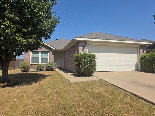 704 Linden Ave, Wylie, TX, 75098-6930 | Card Image