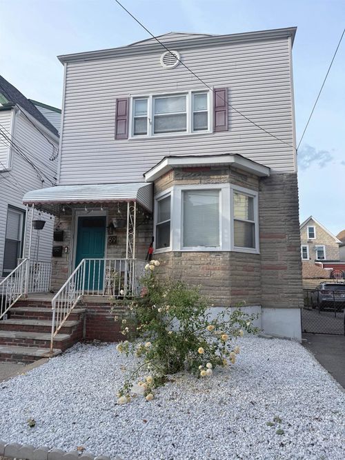 2-69 West 8th St, Bayonne, NJ, 07002 | Card Image