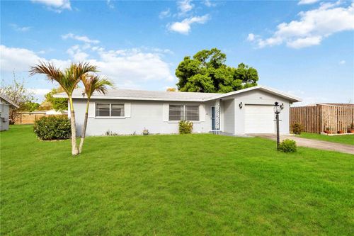 181 Sandhurst Dr, VENICE, FL, 34293-4119 | Card Image