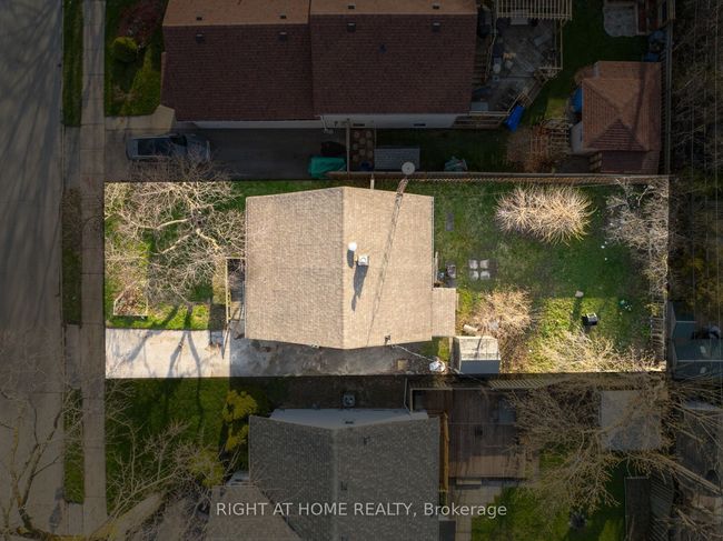 8 Ontario St, House other with 3 bedrooms, 1 bathrooms and 2 parking in Ajax ON | Image 18