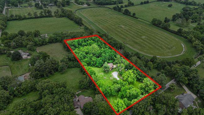 This semi private 3-acre lot is close to town, and near horse farms. | Image 4