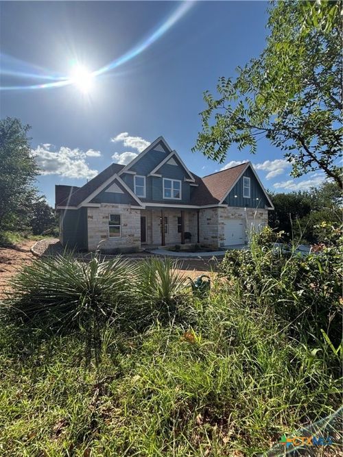 105 Chesterfield Dr, Kingsland, TX, 78639-5351 | Card Image