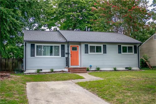 5 Kingslee Ln, Hampton, VA, 23669-1971 | Card Image