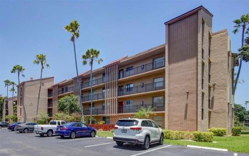 apt-202-370 Nw 76th Ave, Margate, FL, 33063-4856 | Card Image