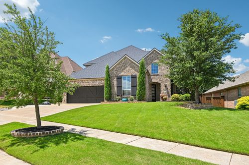 916 Champions Ct, Roanoke, TX, 76262-1588 | Card Image