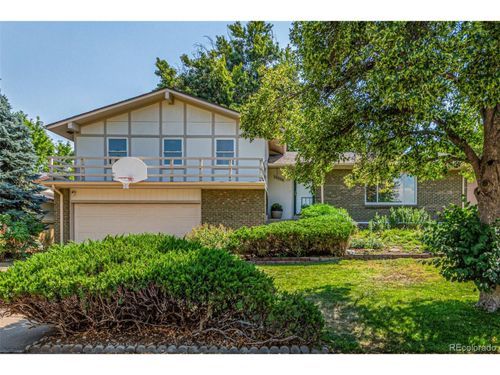 11956 E Oregon Cir, Aurora, CO, 80012-5253 | Card Image