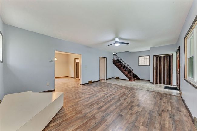 328 E Moody Ave, House other with 3 bedrooms, 2 bathrooms and null parking in New Castle PA | Image 4