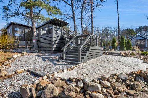 19 Lillypad Ln, Tracy City, TN, 37387-2401 | Card Image