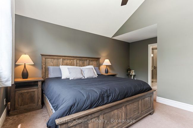 782801 3 Sideroad, House other with 4 bedrooms, 4 bathrooms and 25 parking in Chatsworth ON | Image 21