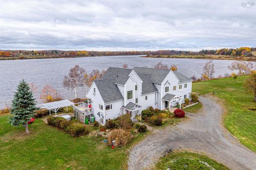215 Cloverdale Dr, Martock, NS, B0N2T0 | Card Image