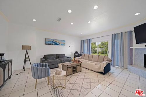 15213 Daphne Ave, Gardena, CA, 90249-4121 | Card Image