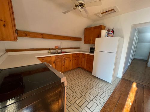 2-87 Granger St, Rutland, VT, 05701-3926 | Card Image