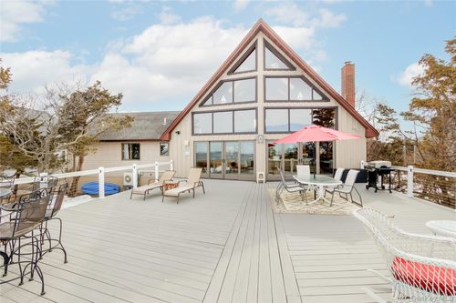 171 Harbor Beach Rd, Mount Sinai, NY, 11766-1301 | Card Image