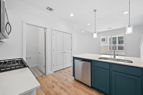 a-458 Orleanian Dr, Buda, TX, 78610-4182 | Card Image