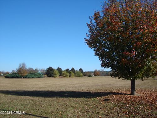 21 Meadow Ln, Arapahoe, NC, 28510 | Card Image