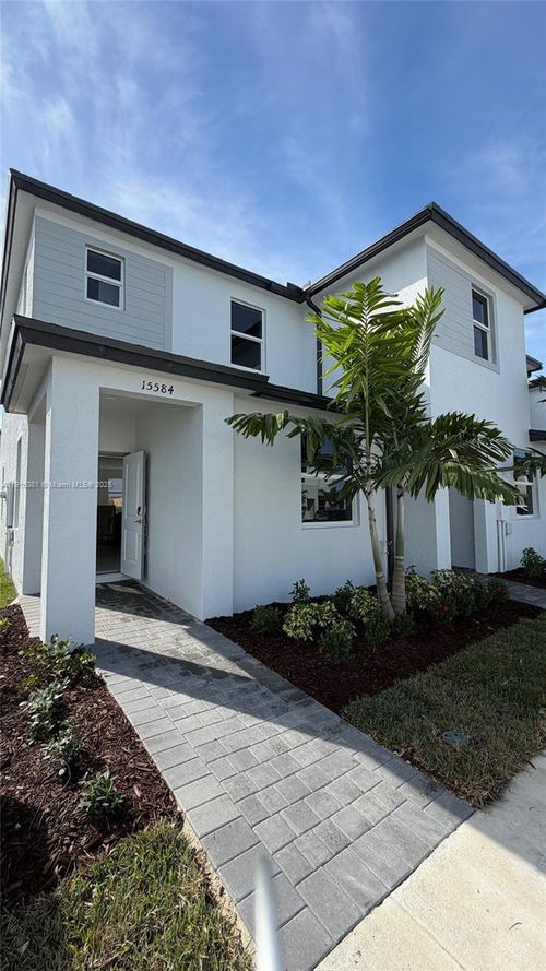 15584 Sw 276th St, Homestead, FL, 33032 | Card Image