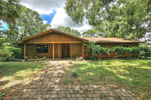 8211 93rd Ave, Vero Beach, FL, 32967-3795 | Card Image