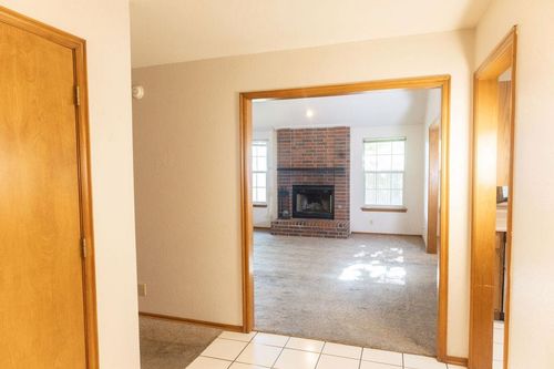 309 Hood Court, Norman, OK, 73072 | Card Image