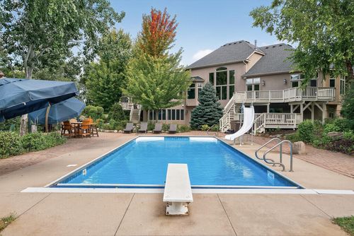 6155 Country Ln, Loretto, MN, 55357-9405 | Card Image