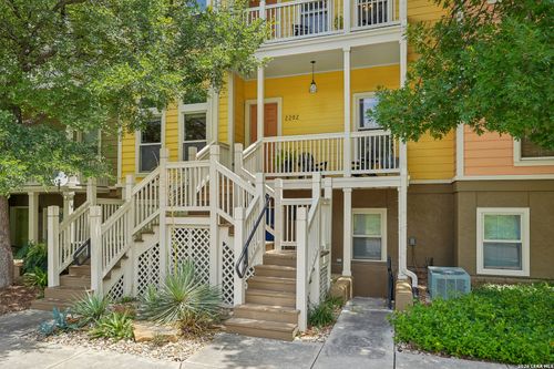 2202-400 Guenther St, San Antonio, TX, 78210-1698 | Card Image
