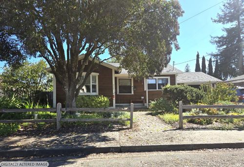 930 Georgia Street, Santa Rosa, CA, 95404 | Card Image