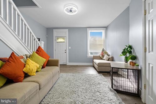 748 Denison St, BALTIMORE, MD, 21229-2041 | Card Image