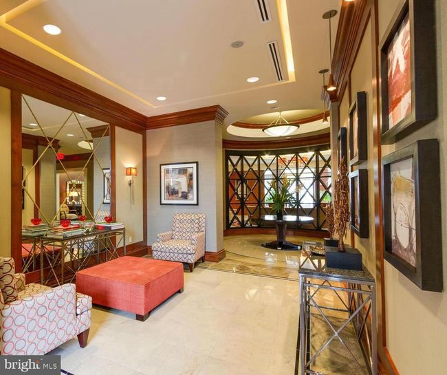APT-1017 - 8220 Crestwood Heights Dr, Condo with 2 bedrooms, 2 bathrooms and null parking in MCLEAN VA | Image 11