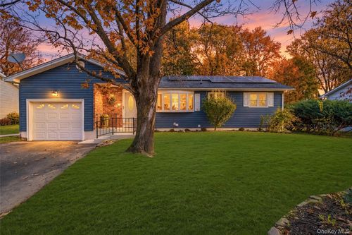 12 Allerton Ave, Middletown, NY, 10940-6004 | Card Image