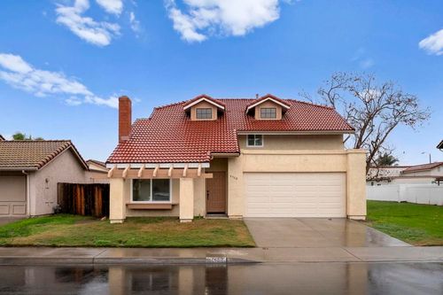 4468 White Pine Way, Oceanside, CA, 92057-6628 | Card Image