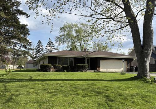 12329 W Larkspur Road, FRANKLIN, WI, 53132 | Card Image