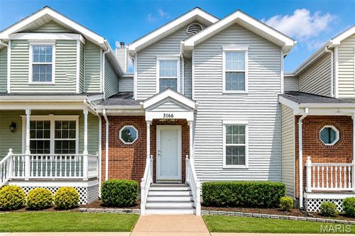 3166 Carrsville Ct, Saint Louis, MO, 63139-1768 | Card Image