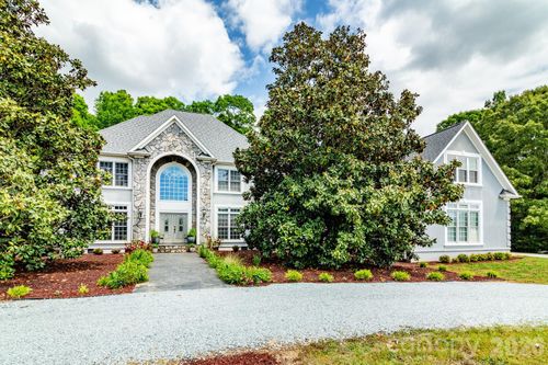 1720 Mills Harris Rd, Wingate, NC, 28174-8290 | Card Image