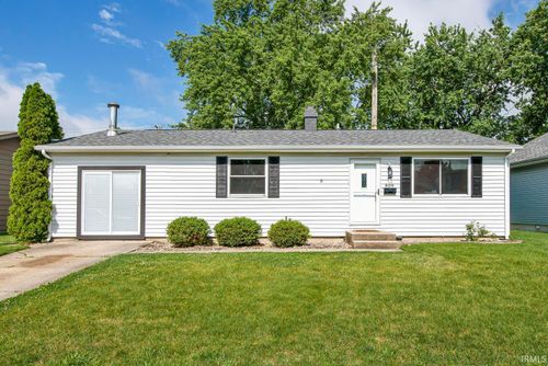 809 Meridian Street, Mishawaka, IN, 46544 | Card Image