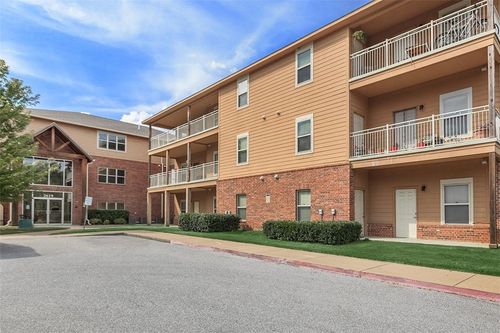 apt-203-2619 N Quality Ln, Fayetteville, AR, 72703-5522 | Card Image