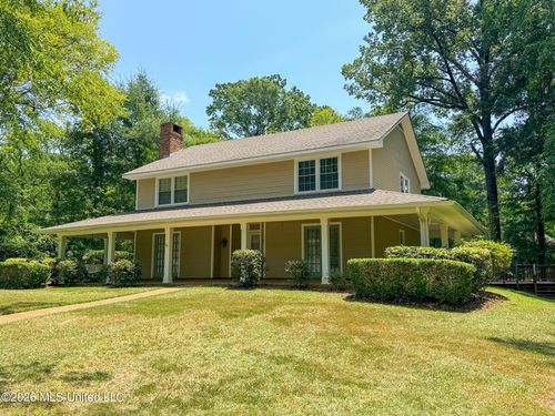 100 Coachmans Road, Madison, MS, 39110 | Card Image