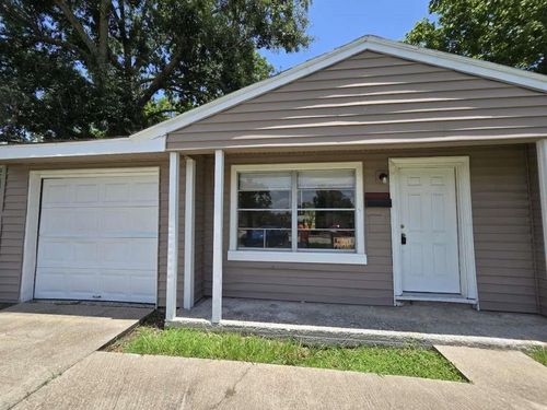 5 Lanes End St, Baytown, TX, 77520-7111 | Card Image