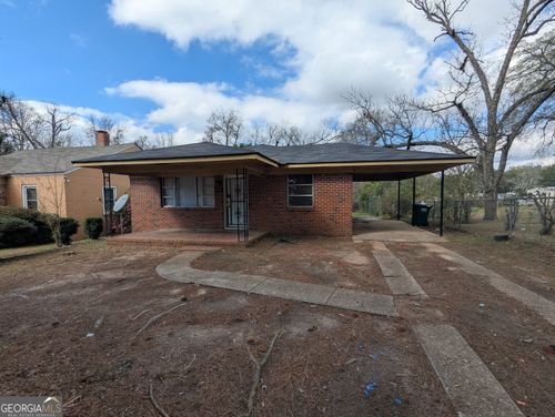 611 Whitney Ave, Albany, GA, 31701-2741 | Card Image