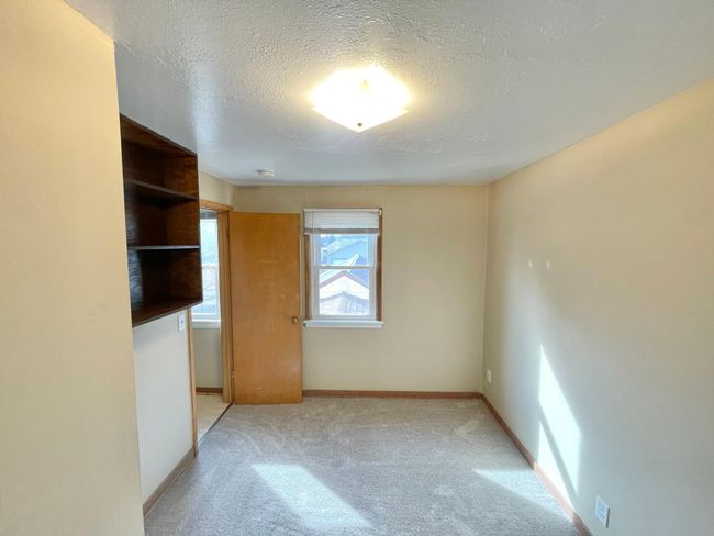 421 W Van Dusen St, House other with 5 bedrooms, 2 bathrooms and null parking in Springfield MN | Image 43