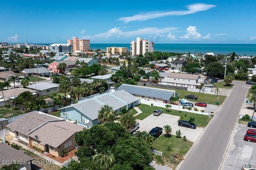 212-212 Cleveland Ave, COCOA BEACH, FL, 32931-4012 | Card Image