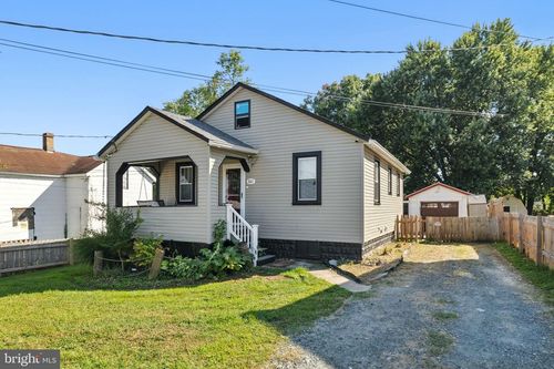 361 Savannah Rd, ESSEX, MD, 21221-4813 | Card Image