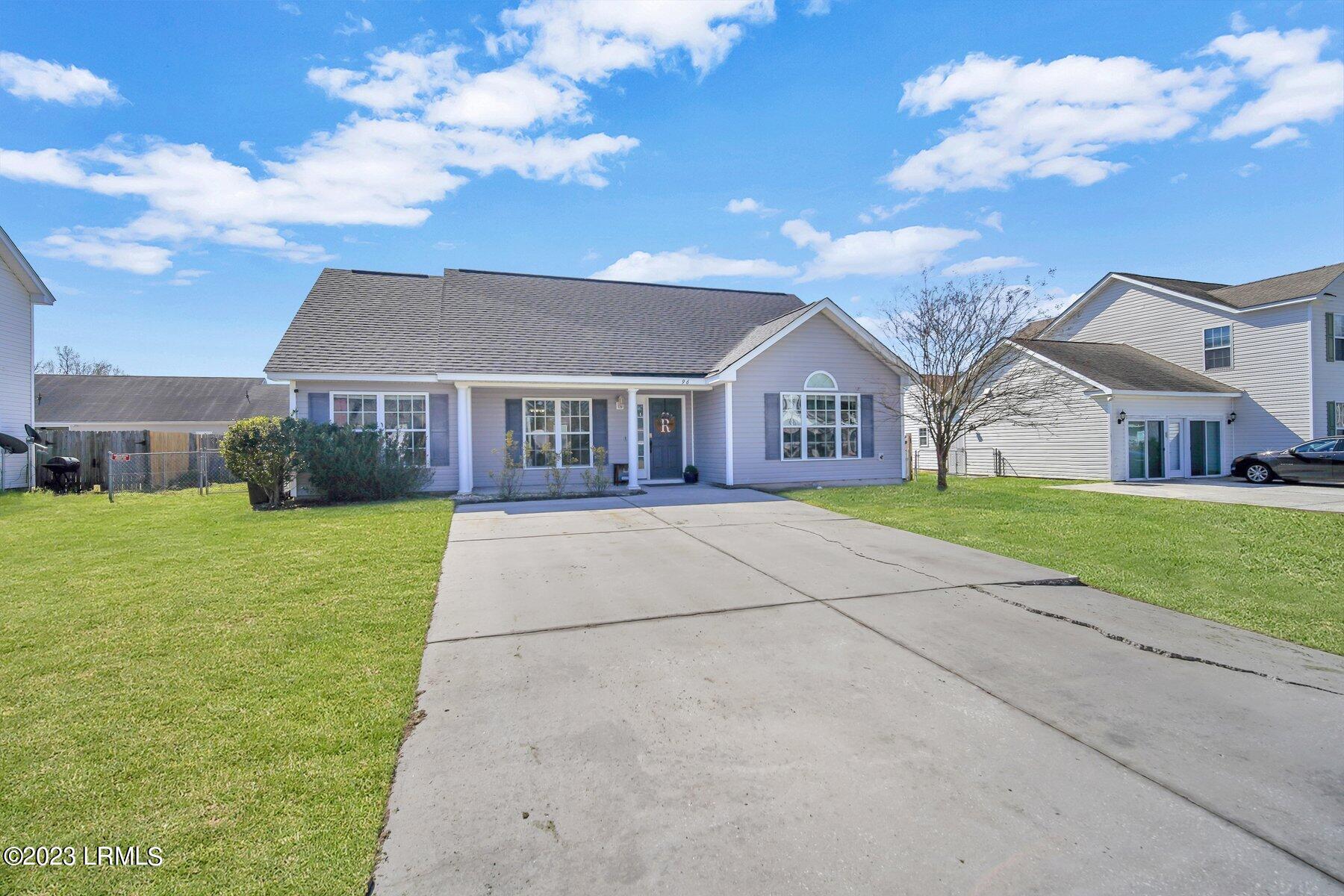 Wintergreen Dr, Beaufort, SC 29906
