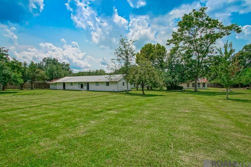 247 N 12th St, Ponchatoula, LA, 70454-3011 | Card Image