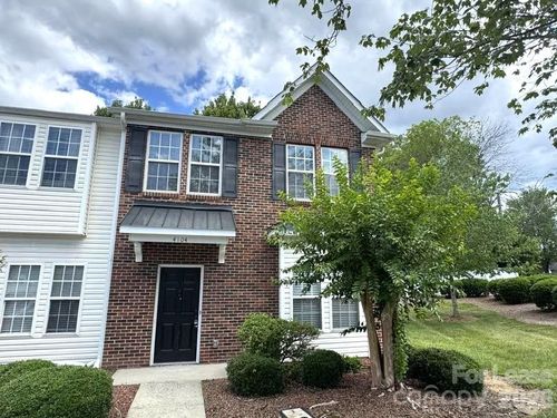 4104 Kenton Glenn Ct Nw, Concord, NC, 28027-8500 | Card Image
