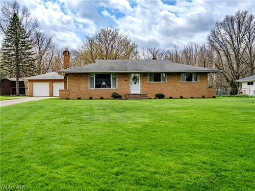 10073 Delsy Drive, North Royalton, OH, 44133 | Card Image
